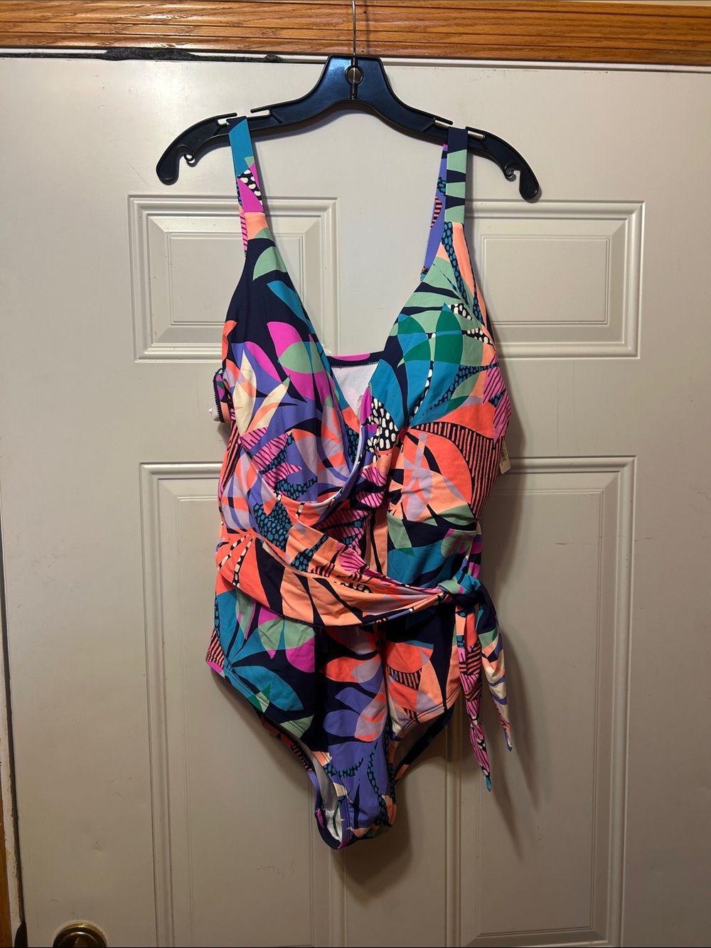 Freshwater ' Multicolor One-Piece Swimsuit with Tie Waist 2X NWT